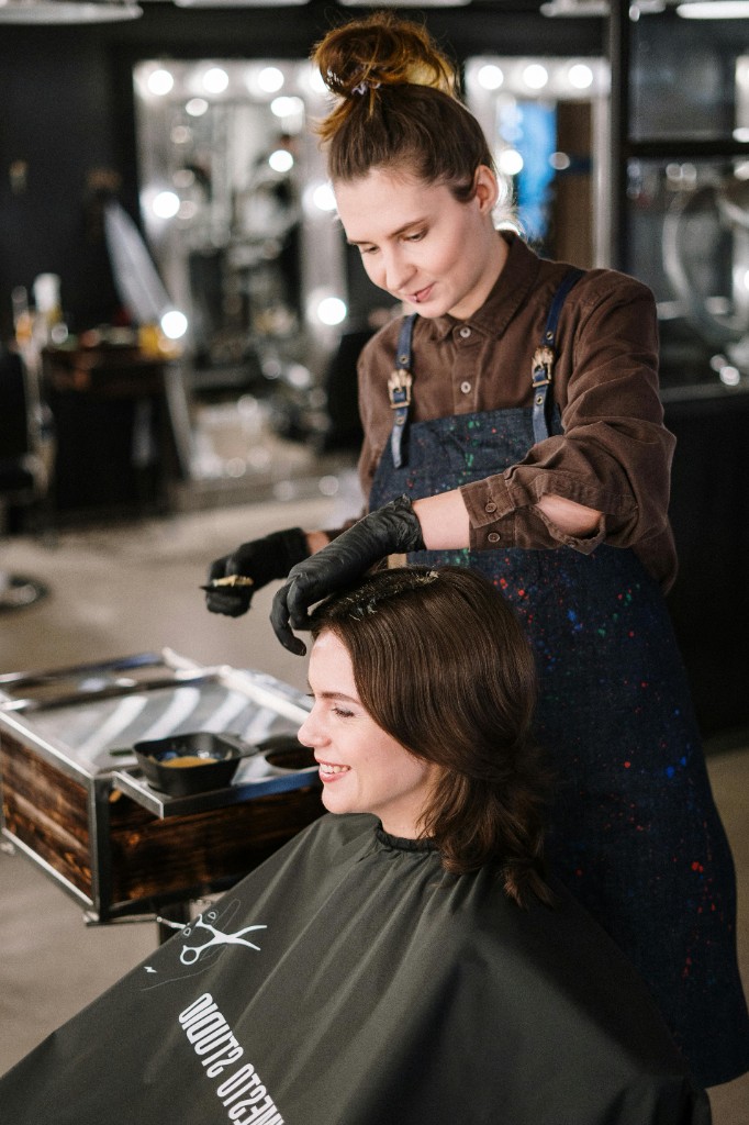 Bella & Co. beauty salon demo preview